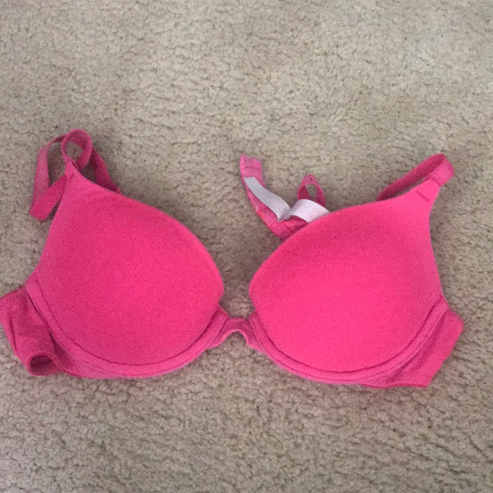 PINK Wear Everywhere Push-up Bra 34A